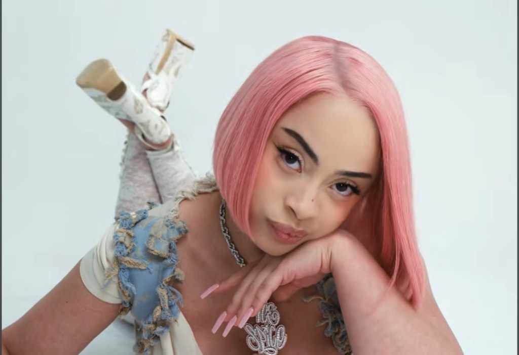 New VIDEO: Ice Spice “Pretty Privilege,”
